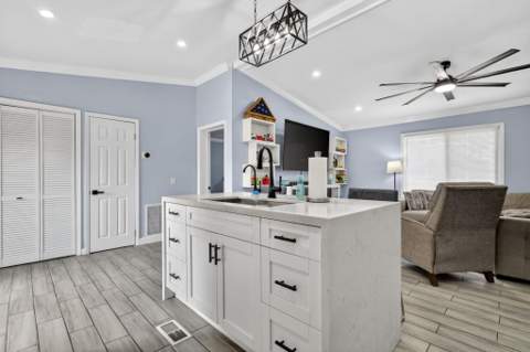 202 Elaine Circle, West Palm Beach FL - photo 13 of 44