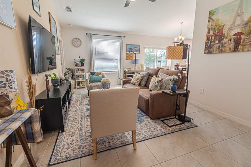 3 bedroom Single Family Residence at 1711 SW Angelo Street, Port St Lucie Section 8, Port St. Lucie — photo 5
