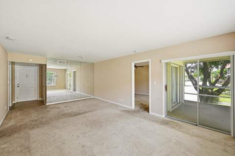 5570 Tamberlane Circle #229, Palm Beach Gardens FL - photo 7 of 24