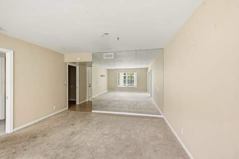 5570 Tamberlane Circle #229, Palm Beach Gardens FL - photo 9 of 24