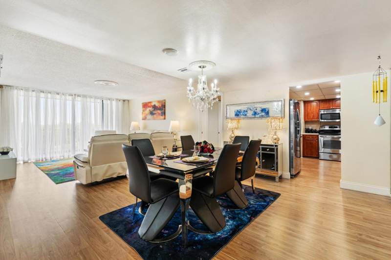 2 bedroom Condominium at 5600 N Flagler Drive #402, Palm Beach House, West Palm Beach — photo 3