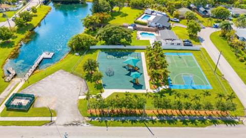 6507 Winfield Boulevard #211ac, Margate FL - photo 8 of 28