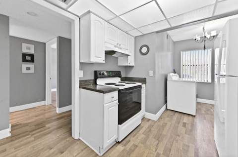 5937 Forest Hill Boulevard #103, West Palm Beach FL - photo 8 of 24