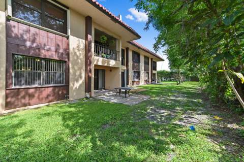 5937 Forest Hill Boulevard #103, West Palm Beach FL - photo 22 of 24