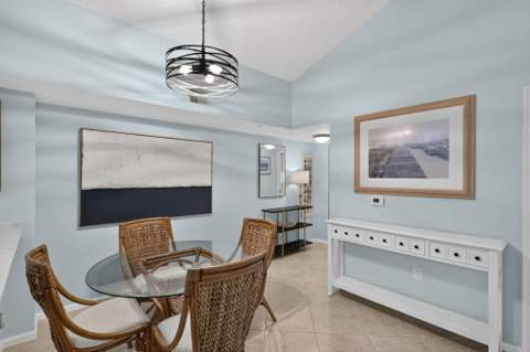 236 Village Boulevard #1202, Tequesta FL - photo 24 of 45