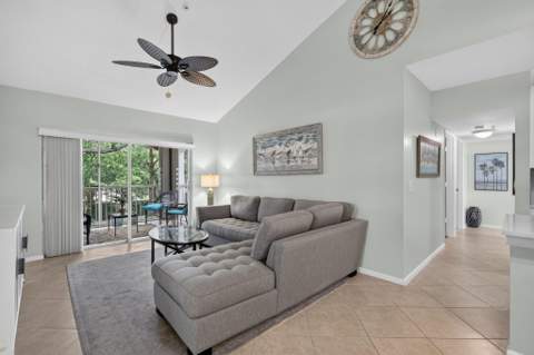 236 Village Boulevard #1202, Tequesta FL - photo 6 of 45