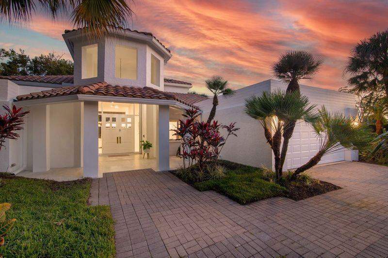 3 bedroom Single Family Residence at 1084 Seagull Park Road, Breakers West 14, West Palm Beach — photo 2