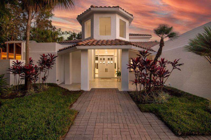 3 bedroom Single Family Residence at 1084 Seagull Park Road, Breakers West 14, West Palm Beach — photo 3