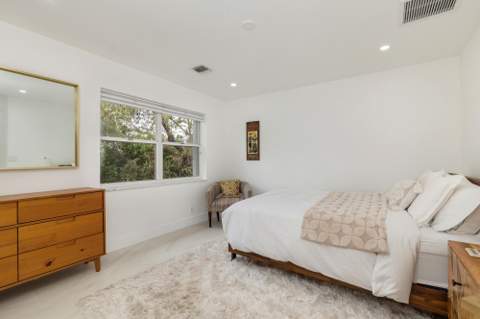 1084 Seagull Park Road, West Palm Beach FL - photo 23 of 59