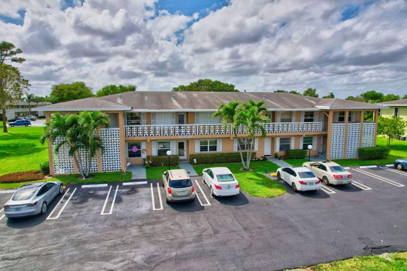 2 bedroom Condominium at 1051 Orange Terrace #103, Pines Of Delray Condo, Delray Beach — photo 3
