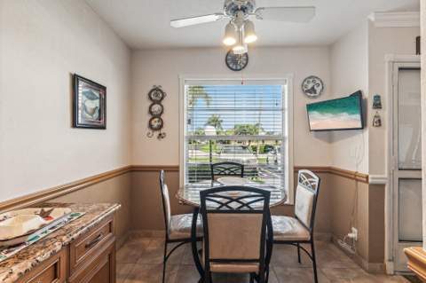 1051 Orange Terrace #103, Delray Beach FL - photo 15 of 65