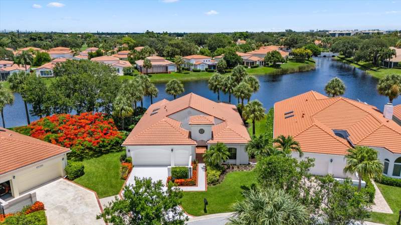 3 bedroom Single Family Residence at 3526 Lantern Bay Drive, Lantern Bay At Jonathans Landing, Jupiter — photo 3
