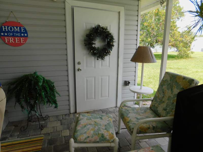 2 bedroom Manufactured Home at 485 Hemingway Terrace #G-04, Tropical Isles, Fort Pierce — photo 2