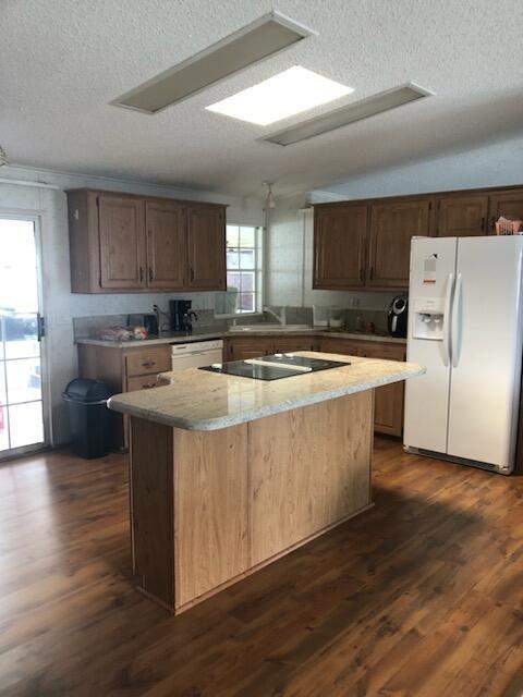 8579 Gallberry Circle, Port St. Lucie FL - photo 20 of 24