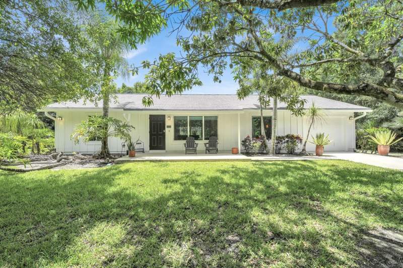 3 bedroom Single Family Residence at 12216 184th Court, Jupiter Farms, Jupiter — photo 2