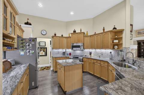 2564 Deer Run Trail, Loxahatchee FL - photo 13 of 37