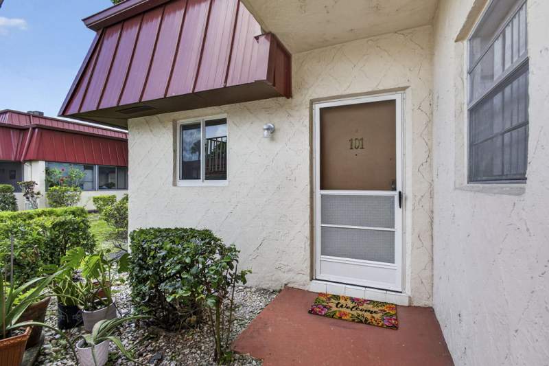 2 bedroom Condominium at 12020 W Greenway Drive #101, Greenway Village South Condo 2, Royal Palm Beach — photo 3