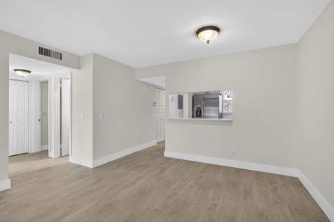 12020 W Greenway Drive #101, Royal Palm Beach FL - photo 9 of 26