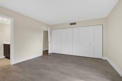 12020 W Greenway Drive #101, Royal Palm Beach FL - photo 13 of 26
