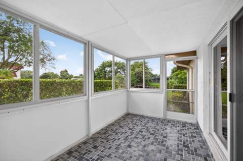 12020 W Greenway Drive #101, Royal Palm Beach FL - photo 21 of 26