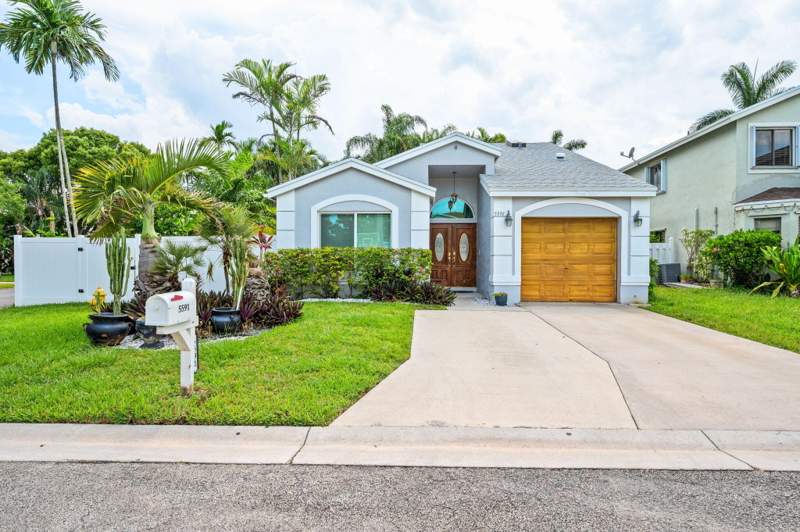 3 bedroom Single Family Residence at 5591 SW 99th Avenue, Countryside West, Cooper City — photo 3