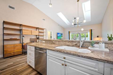 5591 SW 99th Avenue, Cooper City FL - photo 10 of 27