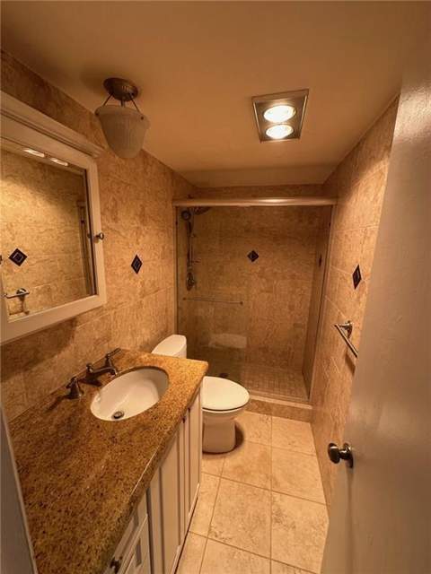 750 Pine Drive #2, Pompano Beach FL - photo 8 of 12