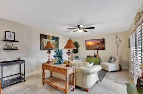 99 Lake Arbor Drive, Palm Springs FL - photo 9 of 27