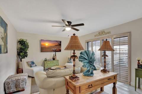 99 Lake Arbor Drive, Palm Springs FL - photo 10 of 27