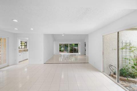 5635 Kiowa Circle, Boynton Beach FL - photo 15 of 54