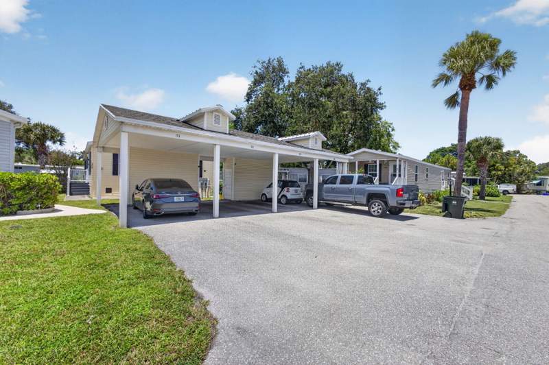 3 bedroom Manufactured Home at 170 Maple Avenue, The Meadows, Palm Beach Gardens — photo 2