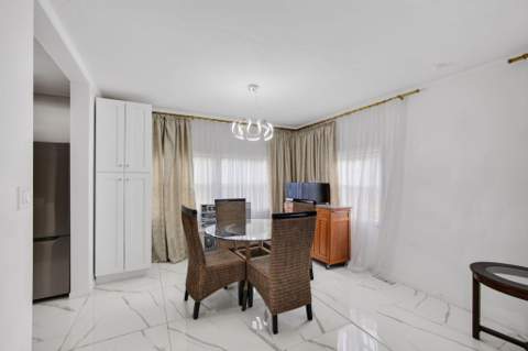 170 Maple Avenue, Palm Beach Gardens FL - photo 13 of 63