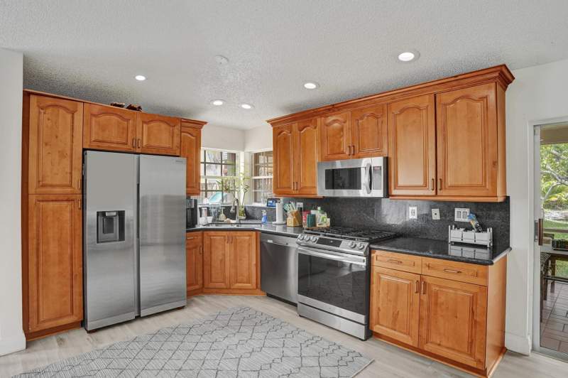 3 bedroom Single Family Residence at 13525 NW 5th Court, Sawgrass Plantation, Plantation — photo 5