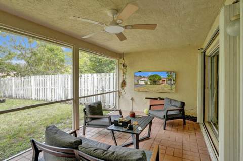 13525 NW 5th Court, Plantation FL - photo 9 of 15