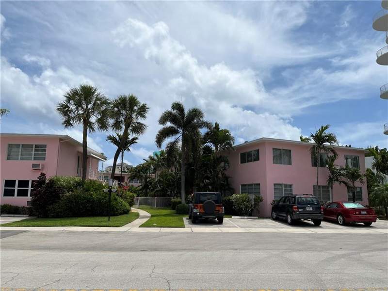 1 bedroom Stock Cooperative at 700 Bayshore Drive #21, Beach Shore Apts Co-Op, Fort Lauderdale — photo 2