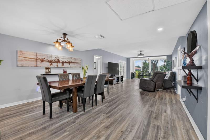3 bedroom Condominium at 3960 Oaks Clubhouse #110, No 78 Palm-Aire Country Club, Pompano Beach — photo 3