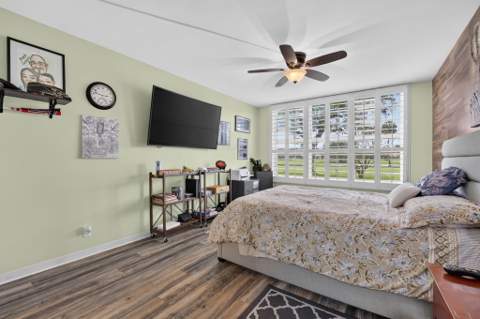 3960 Oaks Clubhouse #110, Pompano Beach FL - photo 20 of 52