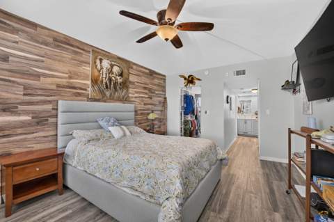 3960 Oaks Clubhouse #110, Pompano Beach FL - photo 19 of 52
