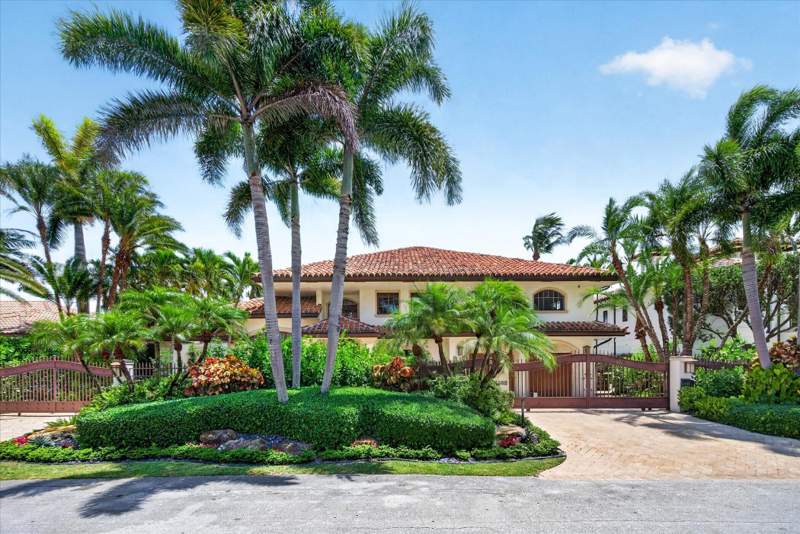 5 bedroom Single Family Residence at 2740 NE 17th Street, Coral Ridge, Fort Lauderdale — photo 4