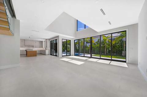 1550 Ponce De Leon Drive, Fort Lauderdale FL - photo 13 of 79