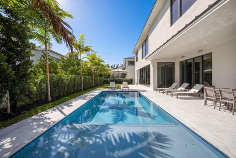 1550 Ponce De Leon Drive, Fort Lauderdale FL - photo 8 of 79