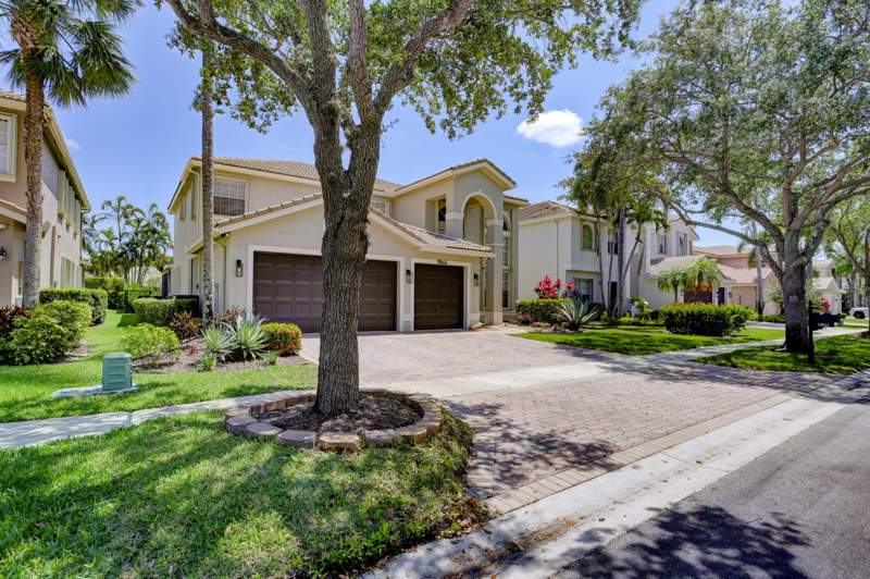 4 bedroom Single Family Residence at 19644 Estuary Drive, Saturnia, Boca Raton — photo 3