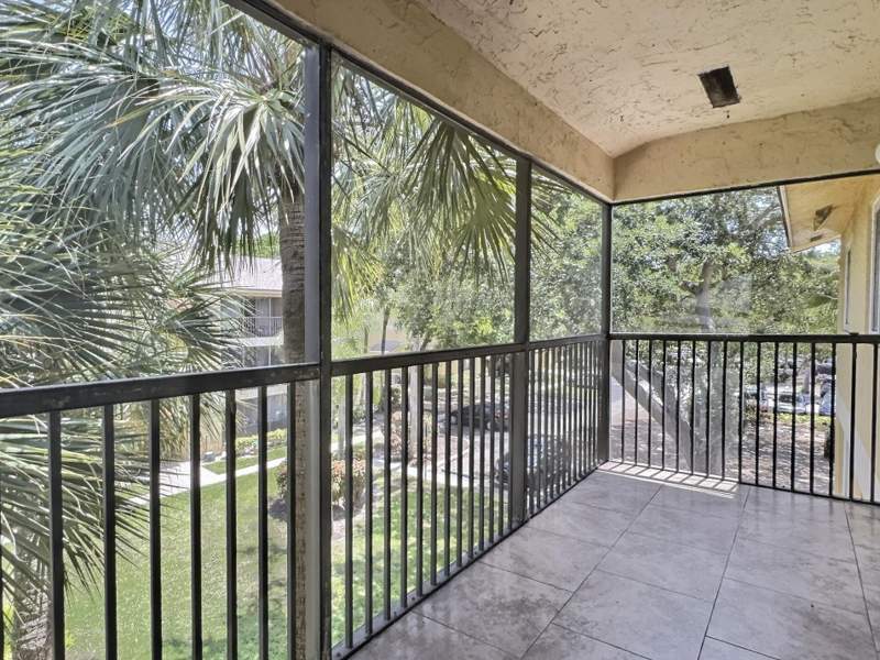 2 bedroom Condominium at 3017 N Oakland Forest Drive #308, Oakland Forest Club Condo, Oakland Park — photo 3