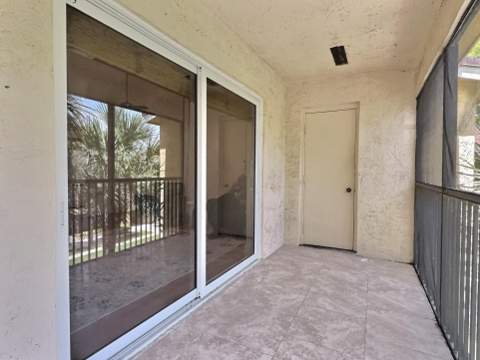 3017 N Oakland Forest Drive #308, Oakland Park FL - photo 22 of 30