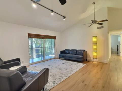 3017 N Oakland Forest Drive #308, Oakland Park FL - photo 9 of 30