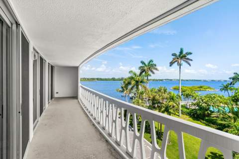 2505 S Ocean Boulevard #515, Palm Beach FL - photo 7 of 28