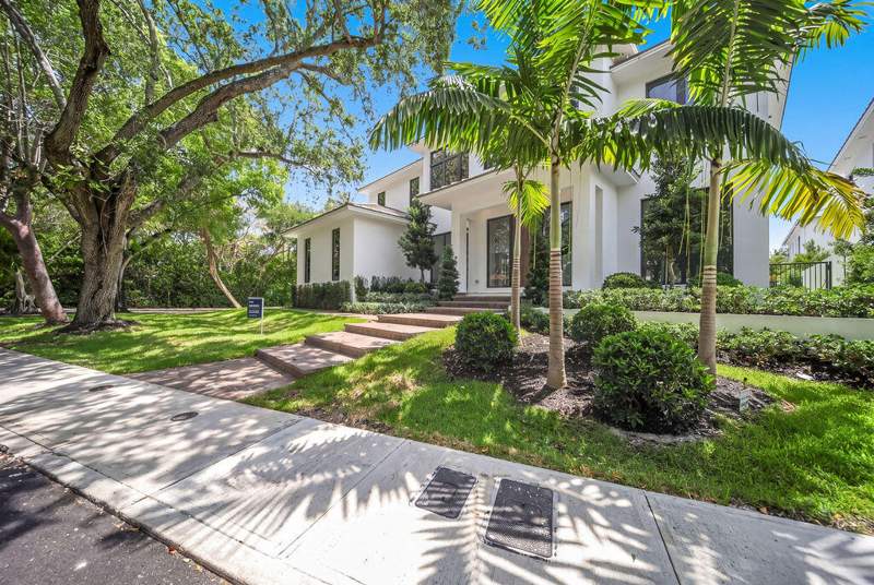 5 bedroom Single Family Residence at 1550 Ponce De Leon Drive, Rio Vista Isles, Fort Lauderdale — photo 3