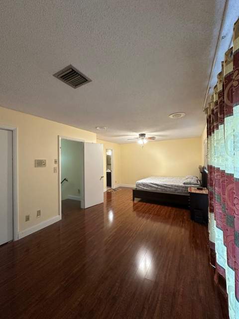 102 Pleasant Hill Lane, Tamarac FL - photo 11 of 25