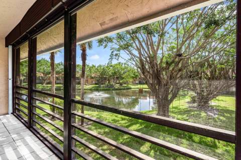 11262 Green Lake Drive #204, Boynton Beach FL - photo 17 of 81