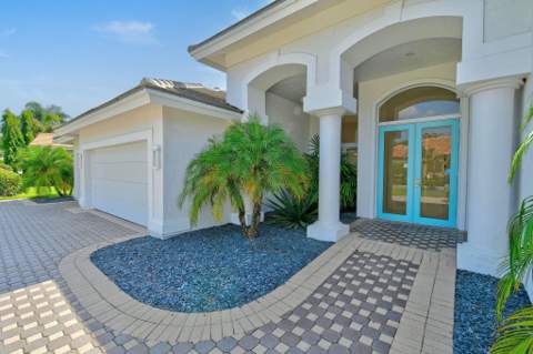 8091 SE Woodlake Lane, Hobe Sound FL - photo 8 of 84